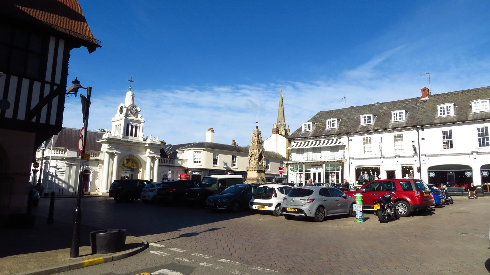 Market Square, Saffron Walden &mdash; CB11